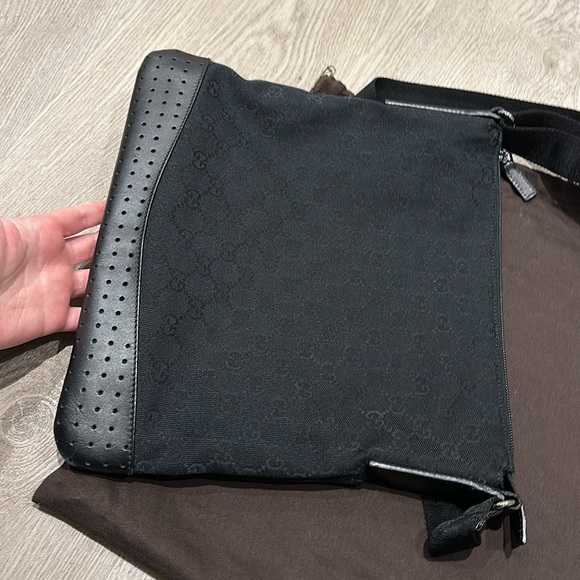 Gucci Monogram Canvas and Leather Messenger Crossbody Bag - Picture 2 of 11